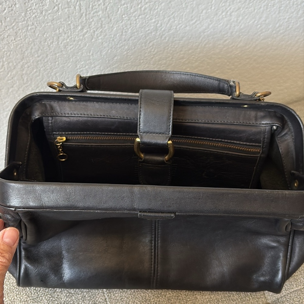❌ SOLD❌. Vintage Coach Leather  Hudson Doctor Bag rare BLK - Picture 8 of 13